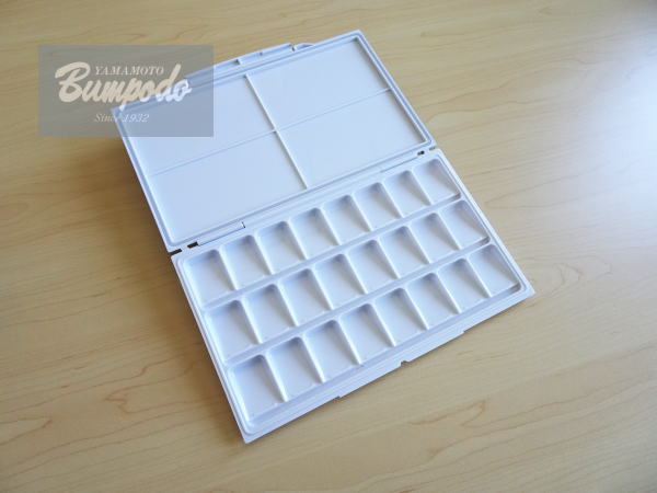 山本文房堂　警固本店　新商品ご案内　名村大成堂　シールドパレット２４　密閉型　樹脂製水彩パレット　２４色用　SEALED PALETTE　24　こんなパレット欲しかった！　小部屋ゆったり　水彩を楽しむ